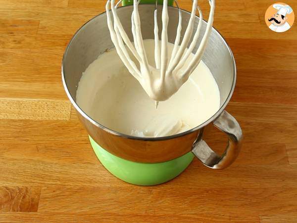 Kokos-Passionsfrucht-Rolle, perfekt als Weihnachtsstollen - Zubereitung Schritt 1