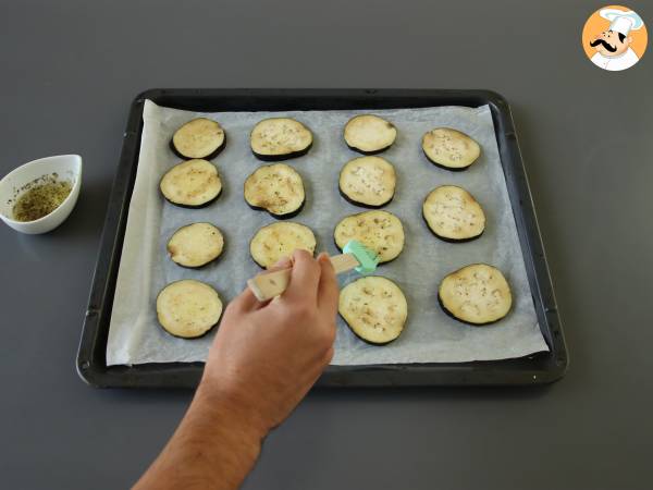 Schnell gebackene Auberginen, eine schmackhafte und leichte Beilage - Zubereitung Schritt 4