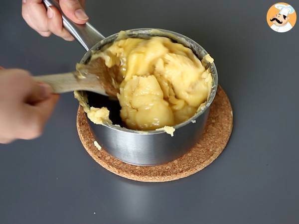 Gebackene Churros in Schüsselform zum großzügigen Belegen - Zubereitung Schritt 3