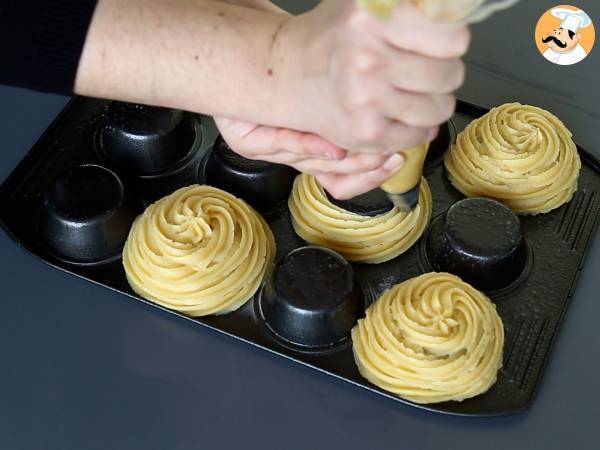 Gebackene Churros in Schüsselform zum großzügigen Belegen - Zubereitung Schritt 4