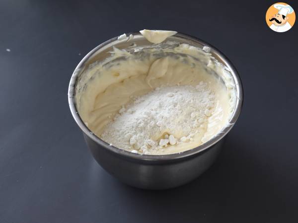 Köstlicher Käsekuchen ohne Teig und super einfach zu machen! - Zubereitung Schritt 3