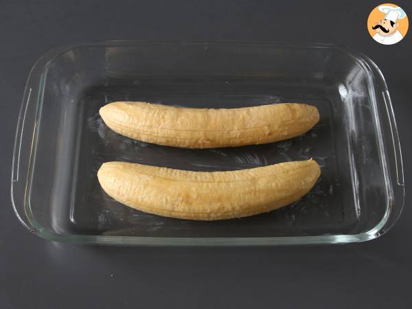 Gefüllte Kochbananen mit zerzupftem Fleisch und geriebenem Käse - Zubereitung Schritt 6