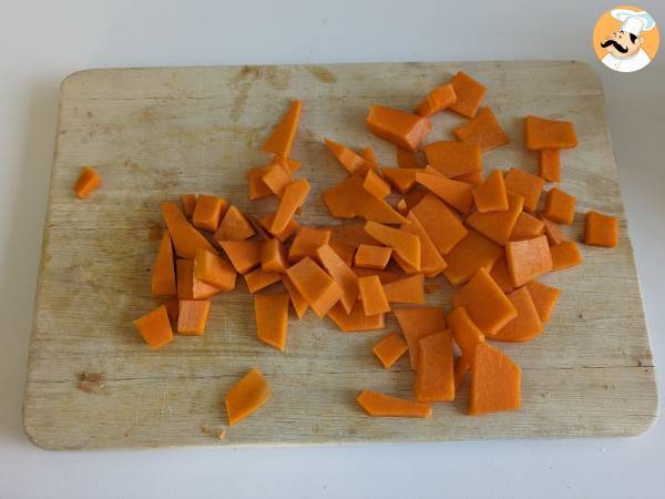 Nudeln mit Kürbis und Wurst - Zubereitung Schritt 3