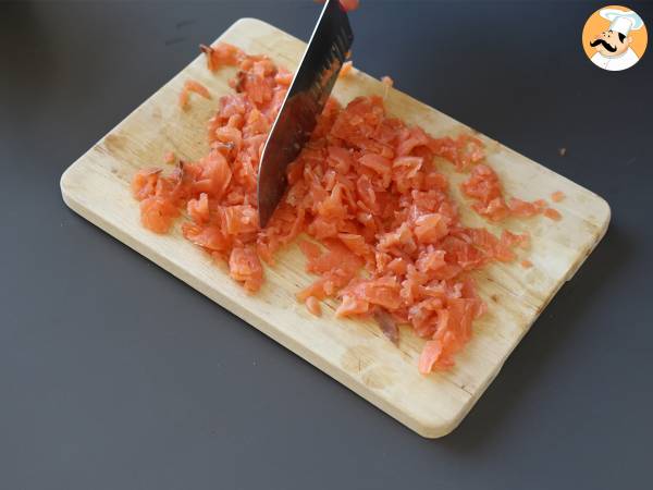 Cake mit Räucherlachs, Zitrone und Schnittlauch - Zubereitung Schritt 1