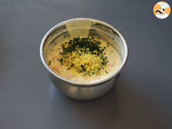 Cake mit Räucherlachs, Zitrone und Schnittlauch - Zubereitung Schritt 4