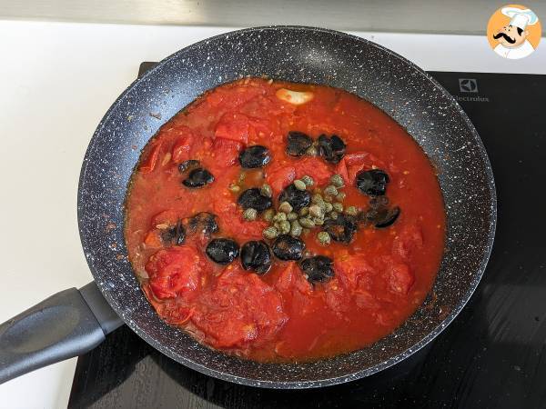 Spaghetti alla puttanesca, ein schneller und schmackhafter erster Gang - Zubereitung Schritt 2