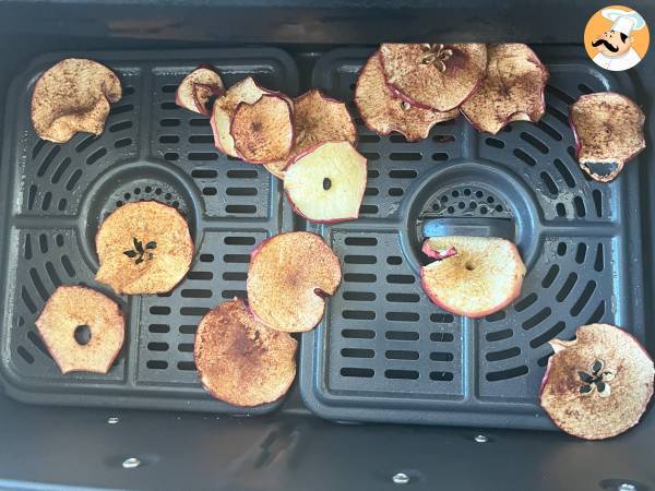 Apfelchips mit Zimt im Air Fryer - Zubereitung Schritt 5