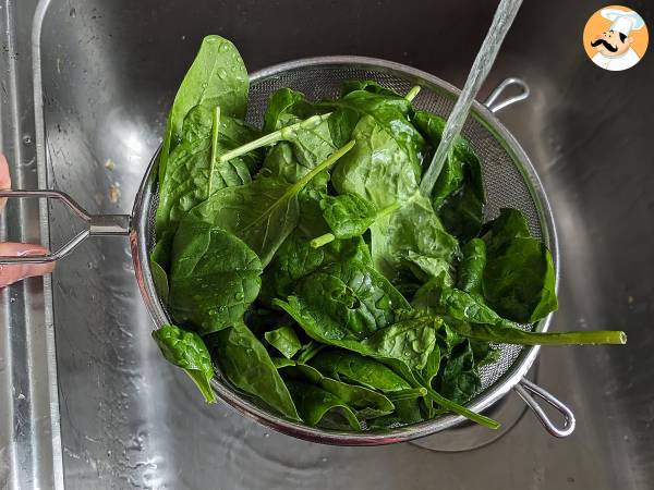 Wie man frischen Spinat kocht - Zubereitung Schritt 2