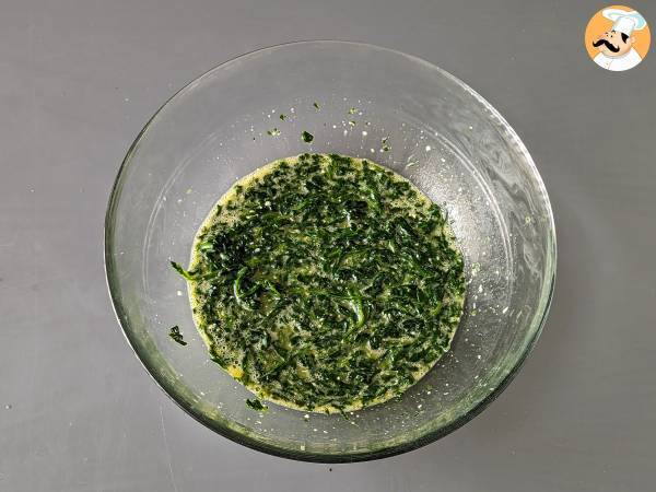 Spinat-Omelett, der einfache und schmackhafte vegetarische zweite Gang - Zubereitung Schritt 6