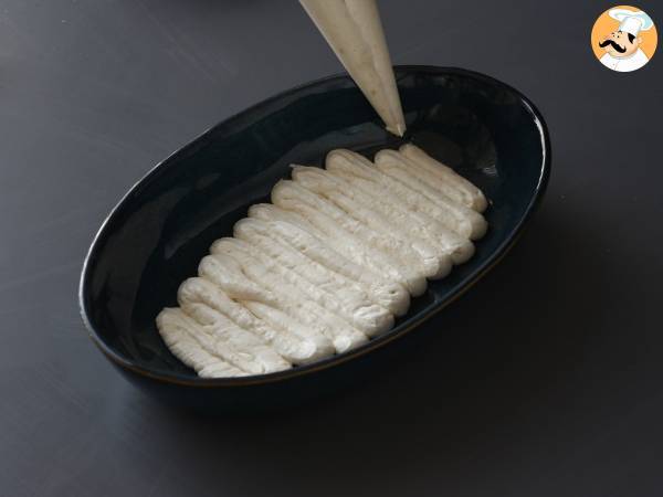 Raffaello-Tiramisu mit gutem Kokosnussgeschmack - Zubereitung Schritt 4