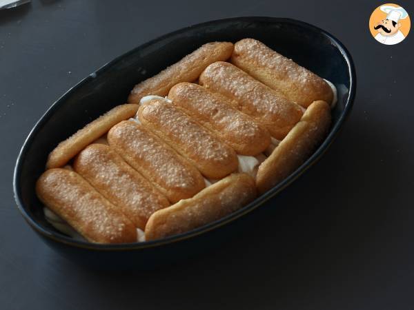 Raffaello-Tiramisu mit gutem Kokosnussgeschmack - Zubereitung Schritt 8