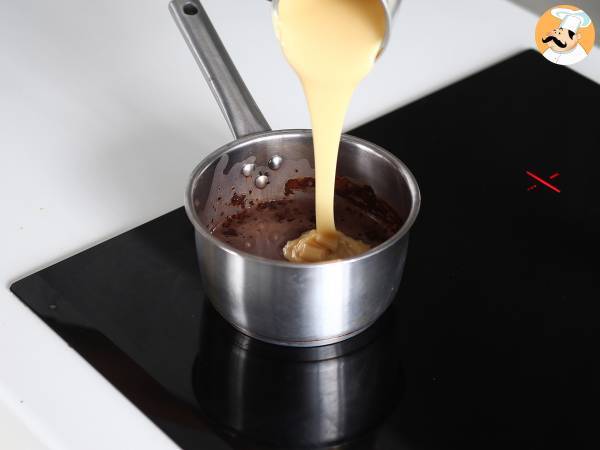 Nega-Maluca-Kuchen mit Brigadeiro-Glasur - Zubereitung Schritt 7