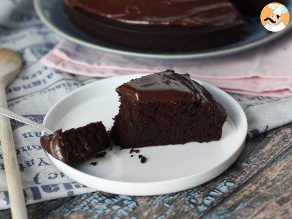 Nega-Maluca-Kuchen mit Brigadeiro-Glasur - Zubereitung Schritt 10