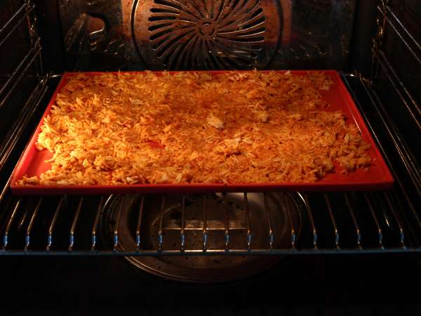 Knuspriger Reissalat mit Lachs, knackig und gut gewürzt! - Zubereitung Schritt 4