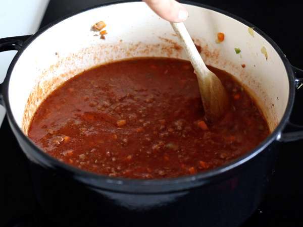 Nudeln mit Bolognese-Soße - tagliatelle al ragù alla bolognese - Zubereitung Schritt 5