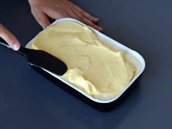 Zitronen-Tiramisu, ein Klassiker mit säuerlichem Geschmack neu interpretiert - Zubereitung Schritt 10