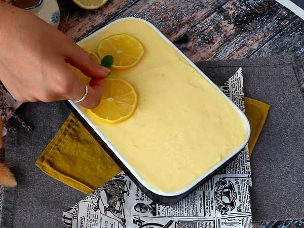 Zitronen-Tiramisu, ein Klassiker mit säuerlichem Geschmack neu interpretiert - Zubereitung Schritt 11