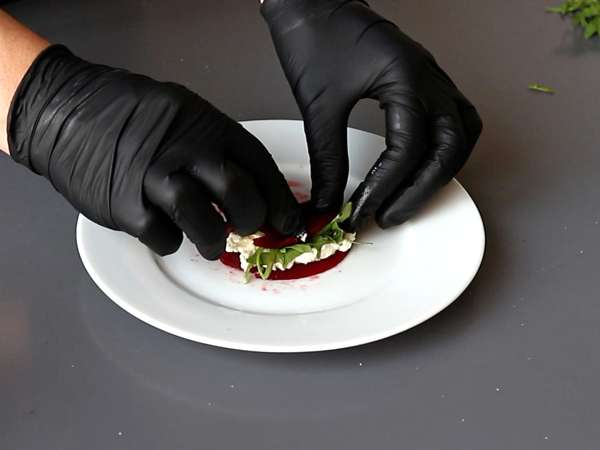 Rote-Bete-Ravioli, eine einfache und elegante Vorspeise - Zubereitung Schritt 4