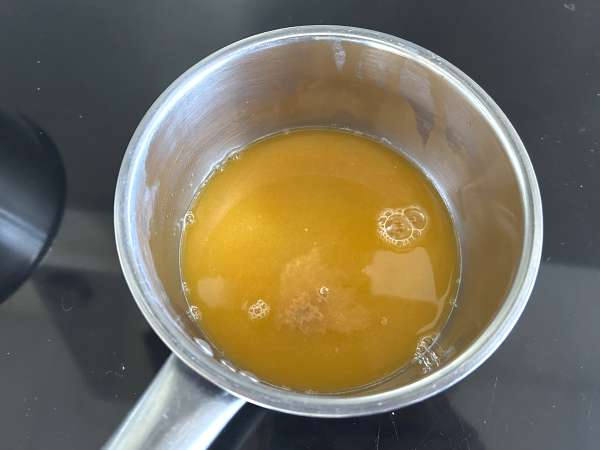 Carpaccio von Jakobsmuscheln mit Zitrusvinaigrette und Pistazien, ein eleganter und einfach zuzubereitender Vorspeise - Zubereitung Schritt 2