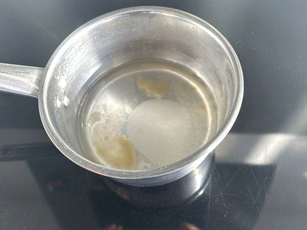 Mango-Sago, das asiatische Dessert mit Tapioka und Mango, das durch seine Einfachheit besticht. - Zubereitung Schritt 1