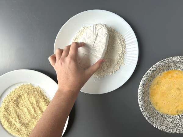 Panierte Götterspeise mit Airfryer-Granulatkartoffeln - Zubereitung Schritt 4