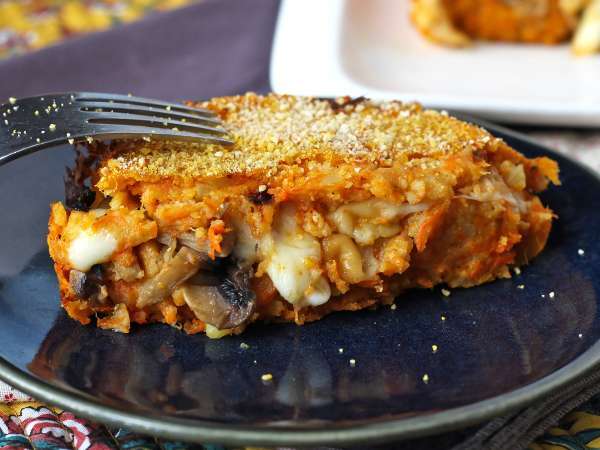 Kürbis-Hackbraten mit Champignons und Scamorza-Käse: leckeres und einfaches Rezept zum Überbacken - Zubereitung Schritt 14