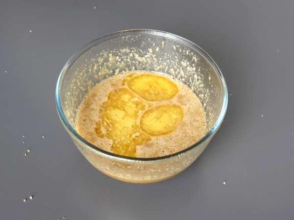 Superleichter Nusskuchen mit nur 4 Zutaten - Zubereitung Schritt 4