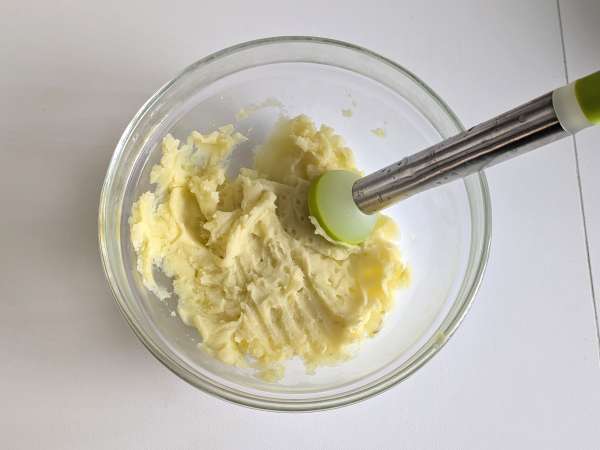 Selbstgemachte Kürbisgnocchi: weich, zart und perfekt für den Herbst! - Zubereitung Schritt 3