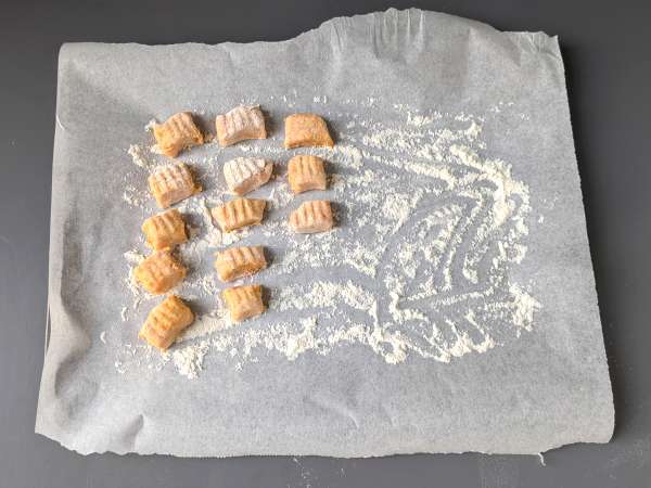 Cremige Kürbisgnocchi mit Philadelphia und knackigen Walnüssen - Zubereitung Schritt 5
