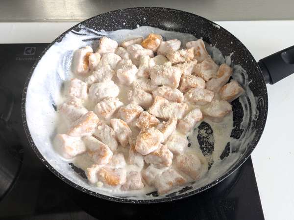 Cremige Kürbisgnocchi mit Philadelphia und knackigen Walnüssen - Zubereitung Schritt 7