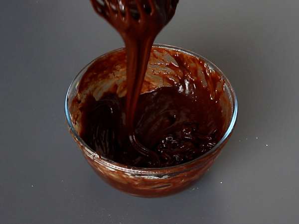 Wenn Sie Brownies und Tiramisu lieben, haben wir den perfekten Kuchen für Sie! - Zubereitung Schritt 2