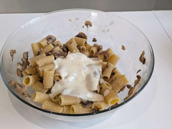 Pasta al forno ai funghi: das perfekte cremige und faserige Rezept für den Herbst - Zubereitung Schritt 7