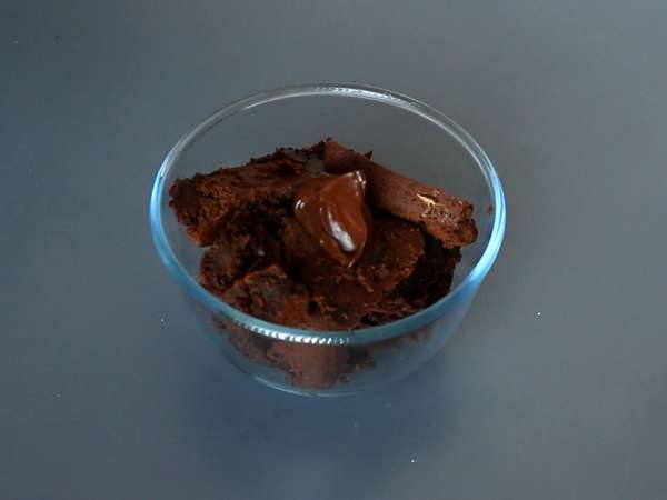 Verwandeln Sie Ihren Brownie in einen schokoladigen Tannenzapfen! - Zubereitung Schritt 4