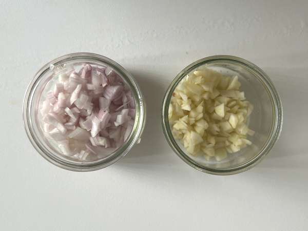 Kleine Flans mit Spinat und Pilzen - Zubereitung Schritt 2