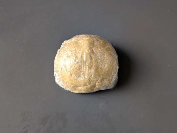 Törtchen mit Erdbeermarmelade zum Valentinstag: romantische hausgemachte Leckereien - Zubereitung Schritt 2