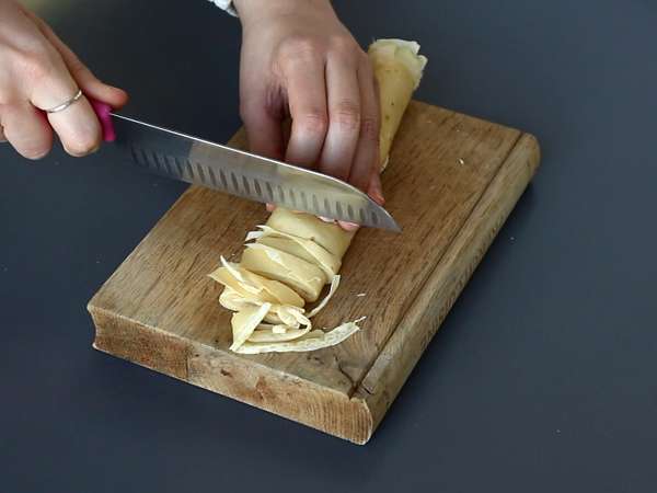 Tagliatelle aus Pfannkuchen mit Schokolade und Erdnüssen! - Zubereitung Schritt 5