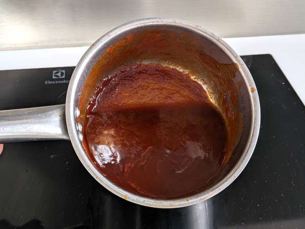 Frikadellen in der Fritteuse mit süß-saurer Barbecue-Sauce: einfaches und leckeres Rezept - Zubereitung Schritt 3