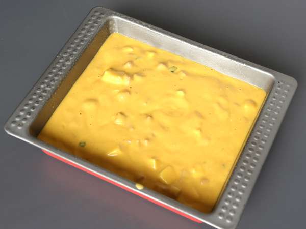 Salziger Brownie mit Schinken, Feta und Kürbis: Das perfekte Rezept, um eine Suppe wiederzuverwenden! - Zubereitung Schritt 3