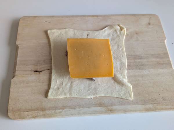 Burgerbrötchen aus der Heißluftfritteuse: ideal für ein schnelles und leckeres Abendessen - Zubereitung Schritt 5