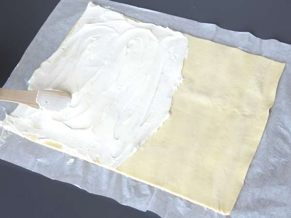 Blätterteig-Käse-Torten mit Airfryer - Zubereitung Schritt 1