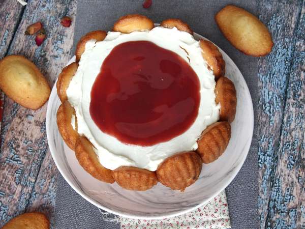 Charlotte mit roten Früchten und Madeleines - Zubereitung Schritt 9