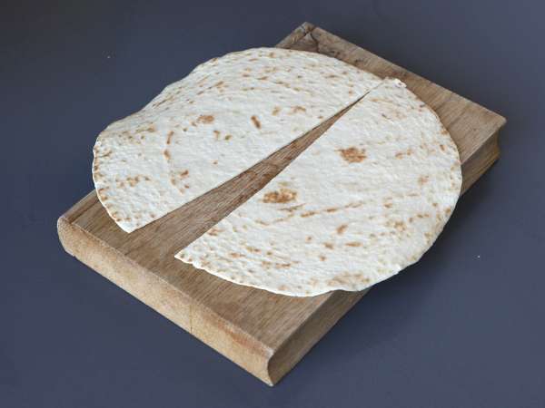 Gefüllte Tortillas nach Art der gebackenen Quesadillas mit einer würzigen Rindfleischfüllung - Zubereitung Schritt 3