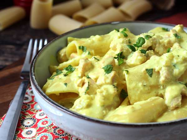 Cremige Pasta mit Lachs und Safran : schnell und einfach - Zubereitung Schritt 10