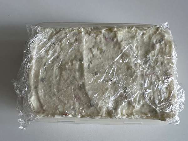 Surimi-Terrine ohne Kochen: eine einfache kalte Vorspeise, perfekt für den Sommer - Zubereitung Schritt 9