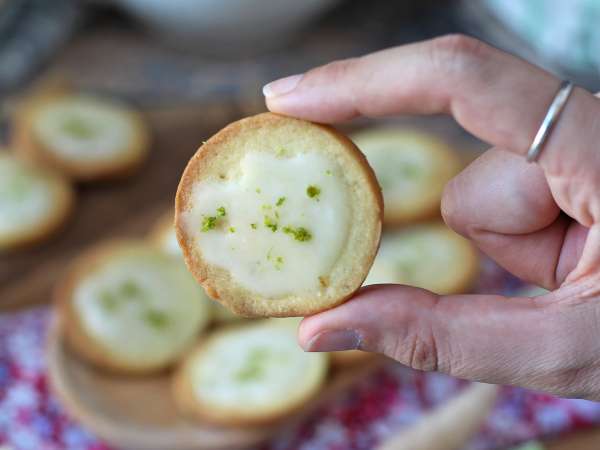 Limettenkekse mit Zuckerguss : einfaches und knuspriges Rezept - Zubereitung Schritt 12