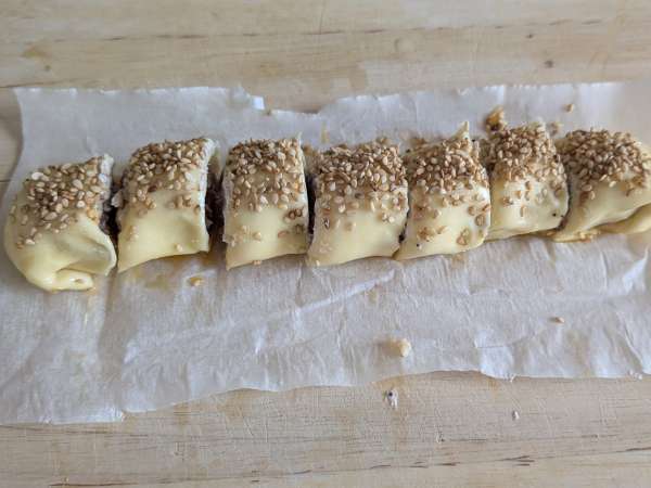 Wurst-Käse-Häppchen aus der Heißluftfritteuse - Zubereitung Schritt 8
