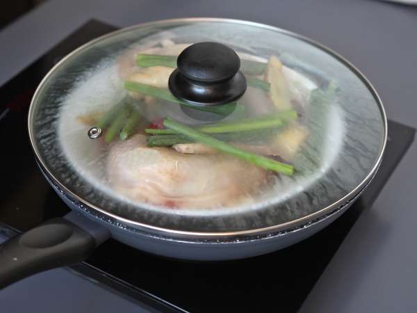 Chinesisches, gedämpftes Hähnchen mit Ingwer – unglaublich zart und aromatisch - Zubereitung Schritt 3