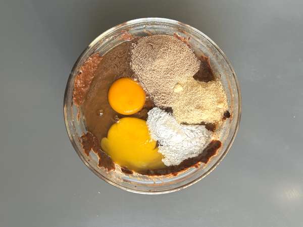 Protein-Brownie mit Schokolade und roten Bohnen - Zubereitung Schritt 4