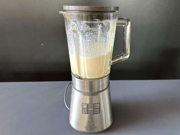 Kokos-Puddingkuchen mit Kondensmilch – einfach und zart schmelzend - Zubereitung Schritt 2