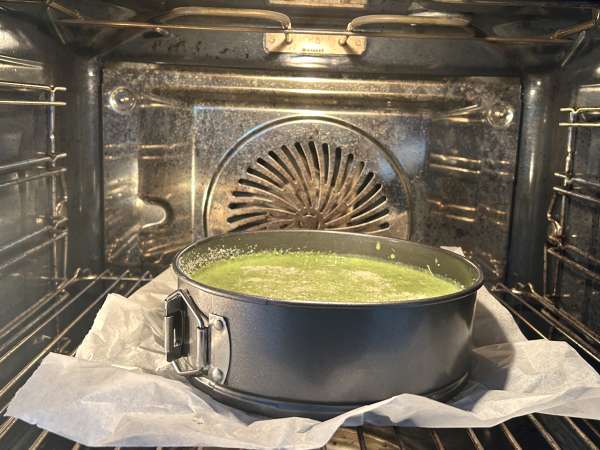 Teiglose Quiche mit Spinat und Gouda - Zubereitung Schritt 6